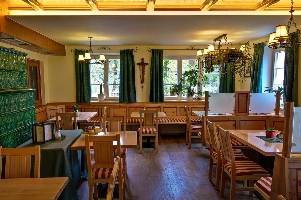 Landgasthof Zum Betenmacher Thalgau Bagian luar foto