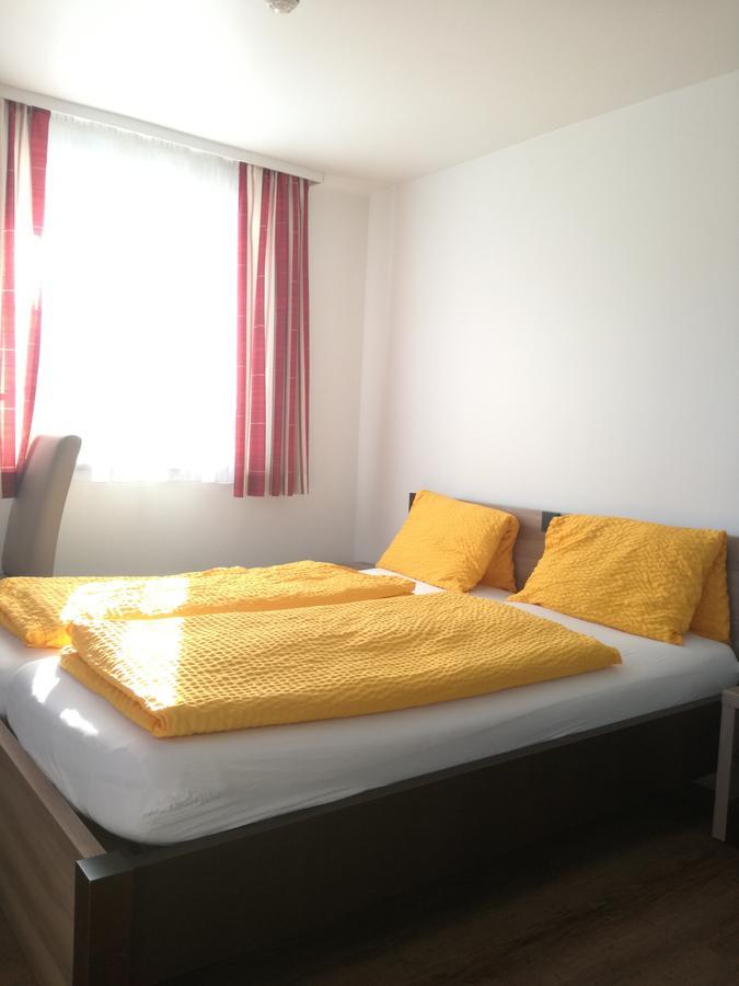 Landgasthof Zum Betenmacher Thalgau Bagian luar foto